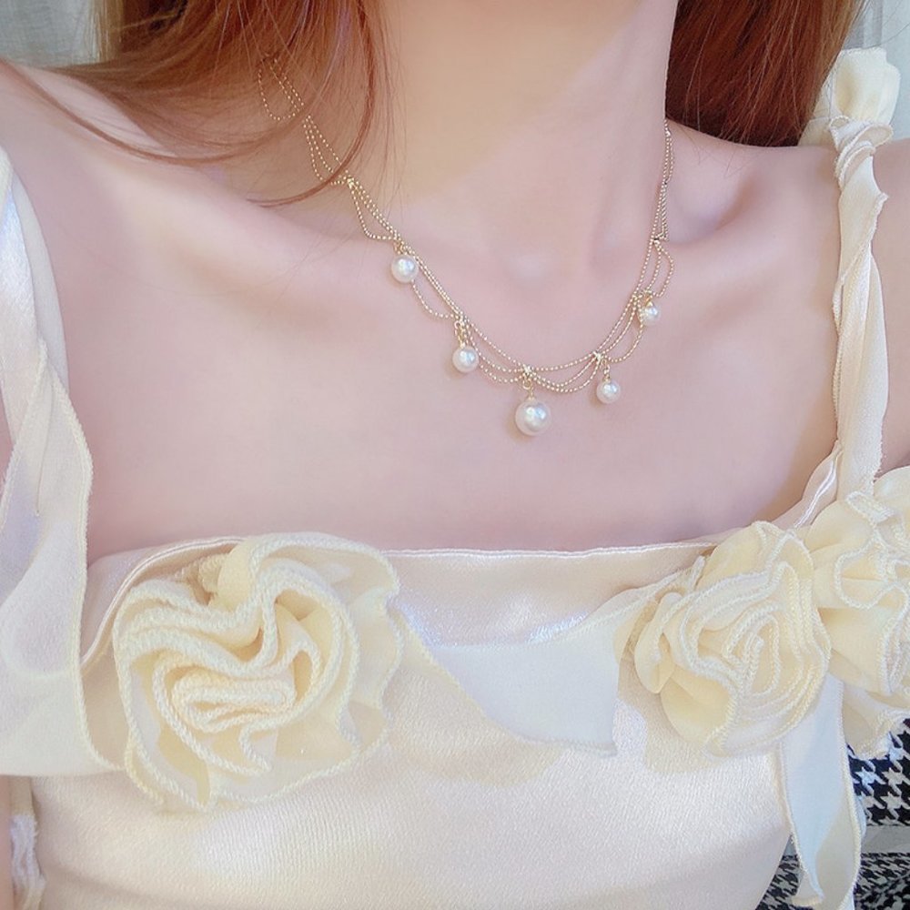 NEW 14K Gold Plated Layered Pearl Necklace - Picture 3 of 7